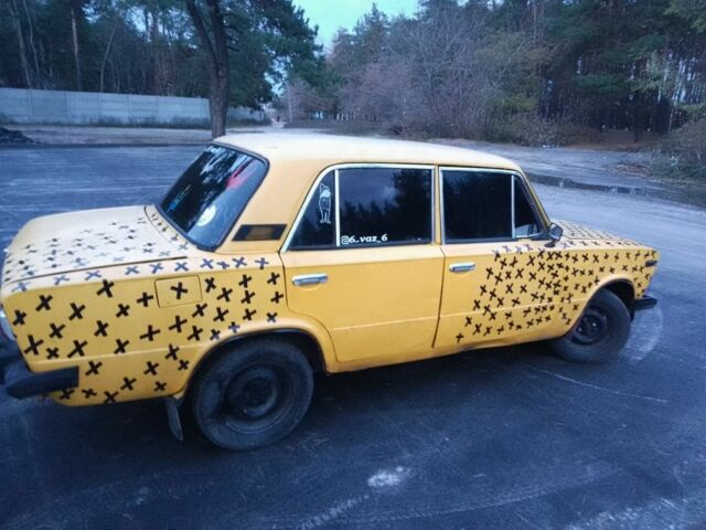 Желтый ВАЗ 2106, объемом двигателя 1 л и пробегом 2 тыс. км за 597 $, фото 4 на Automoto.ua
