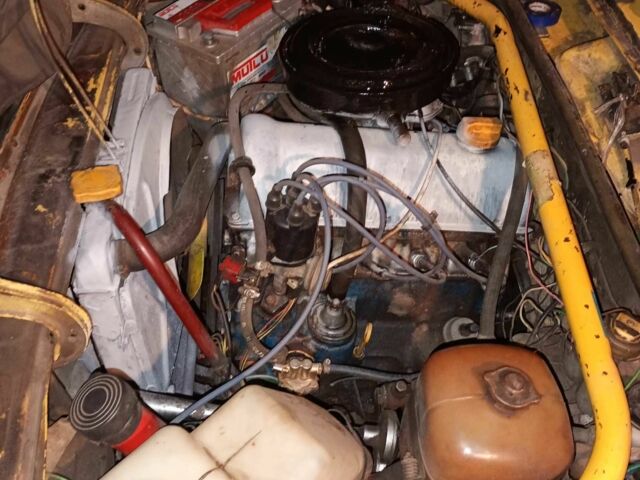 Жовтий ВАЗ 2106, об'ємом двигуна 0 л та пробігом 110 тис. км за 710 $, фото 4 на Automoto.ua