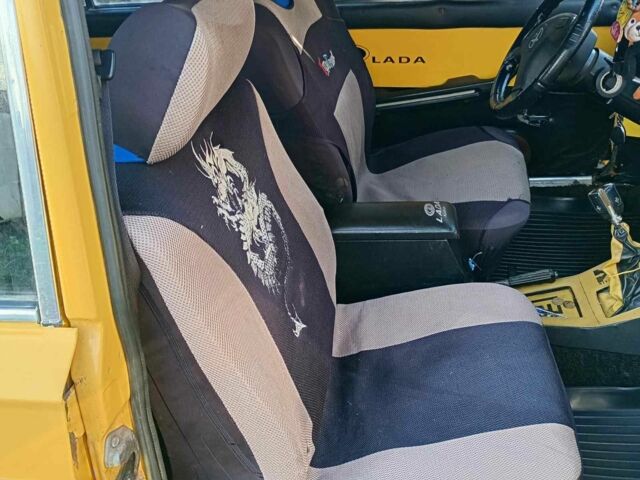 Жовтий ВАЗ 2106, об'ємом двигуна 0 л та пробігом 110 тис. км за 710 $, фото 6 на Automoto.ua