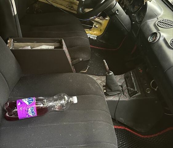 ВАЗ 2106 1988 в Одессе на Automoto.ua Желтый ВАЗ 2106, объемом двигателя 1.3 л и пробегом 98 тыс. км за 1500 $, фото 3 на Automoto.ua