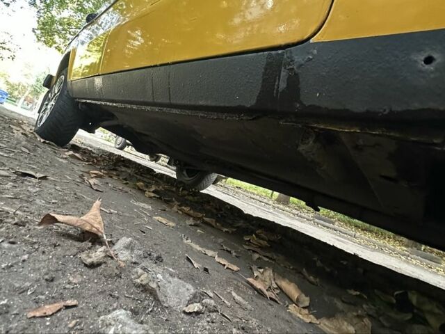 ВАЗ 2106 1988 в Одессе на Automoto.ua Желтый ВАЗ 2106, объемом двигателя 1.3 л и пробегом 98 тыс. км за 1500 $, фото 7 на Automoto.ua