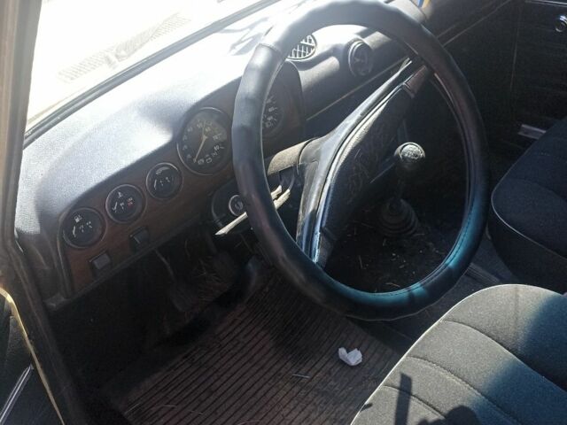 Жовтий ВАЗ 2106, об'ємом двигуна 1.5 л та пробігом 149 тис. км за 357 $, фото 5 на Automoto.ua