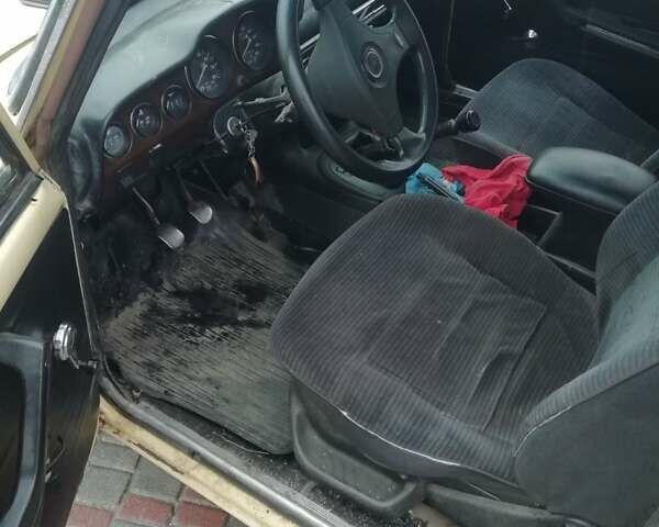 Жовтий ВАЗ 2106, об'ємом двигуна 1.29 л та пробігом 120 тис. км за 500 $, фото 5 на Automoto.ua