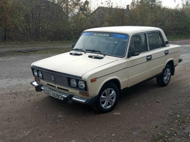 Желтый ВАЗ 2106, объемом двигателя 1.3 л и пробегом 330 тыс. км за 518 $, фото 2 на Automoto.ua