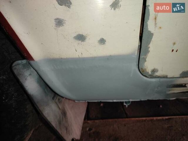 Желтый ВАЗ 2106, объемом двигателя 1.3 л и пробегом 148 тыс. км за 750 $, фото 30 на Automoto.ua