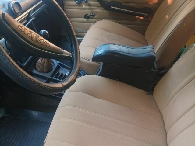 Желтый ВАЗ 2106, объемом двигателя 1.3 л и пробегом 555 тыс. км за 275 $, фото 5 на Automoto.ua