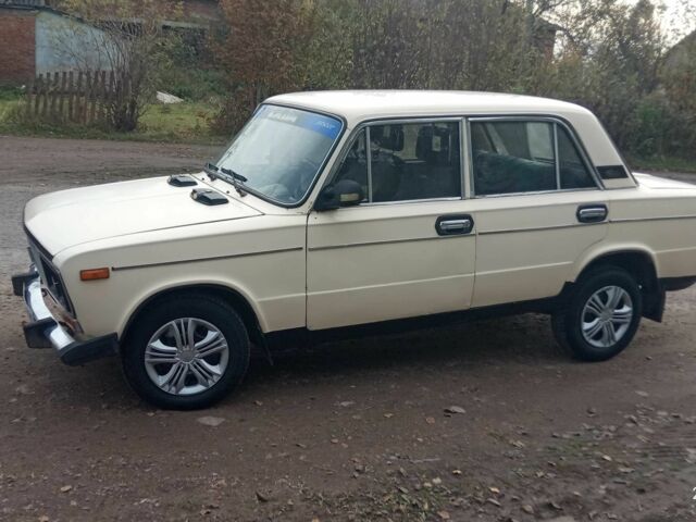 Желтый ВАЗ 2106, объемом двигателя 1.3 л и пробегом 330 тыс. км за 518 $, фото 4 на Automoto.ua