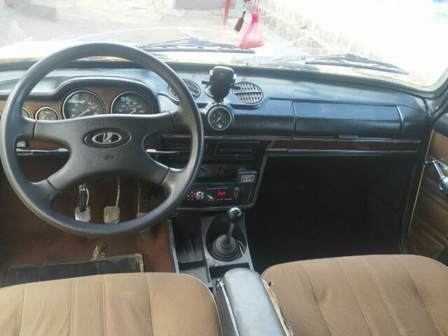 Желтый ВАЗ 2106, объемом двигателя 1.3 л и пробегом 74 тыс. км за 831 $, фото 2 на Automoto.ua