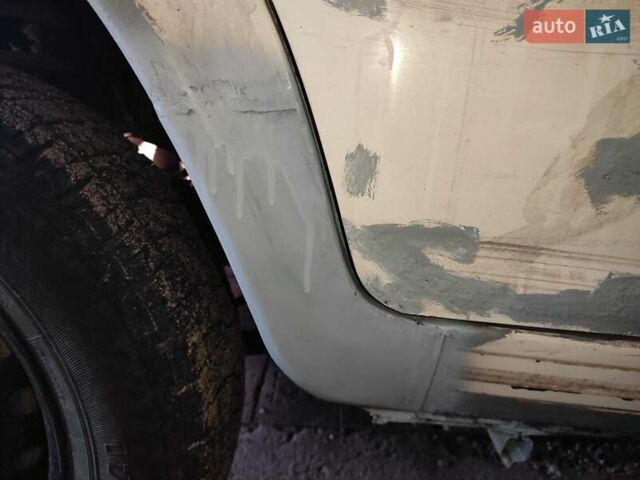 Желтый ВАЗ 2106, объемом двигателя 1.3 л и пробегом 148 тыс. км за 750 $, фото 27 на Automoto.ua