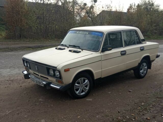 Желтый ВАЗ 2106, объемом двигателя 1.3 л и пробегом 330 тыс. км за 518 $, фото 3 на Automoto.ua