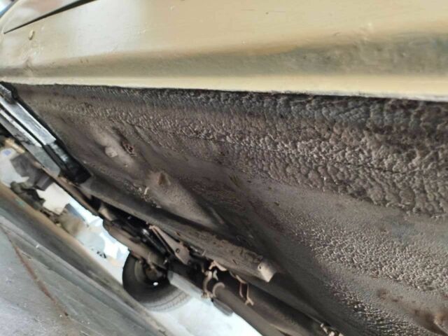 Жовтий ВАЗ 2106, об'ємом двигуна 1.5 л та пробігом 148 тис. км за 1000 $, фото 13 на Automoto.ua