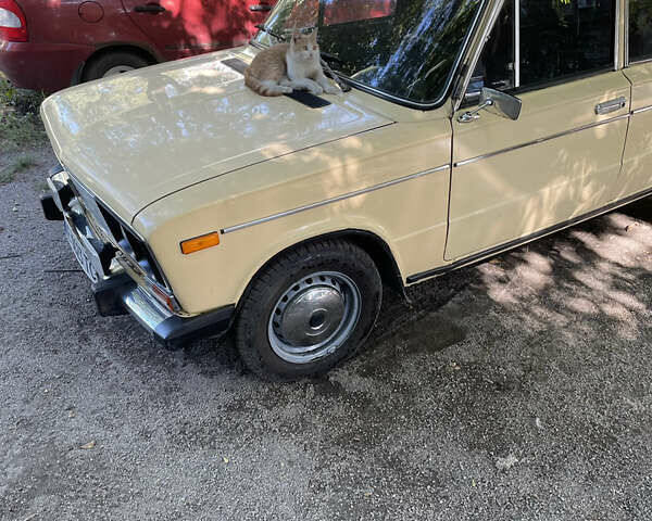 Желтый ВАЗ 2106, объемом двигателя 1.3 л и пробегом 200 тыс. км за 1780 $, фото 5 на Automoto.ua