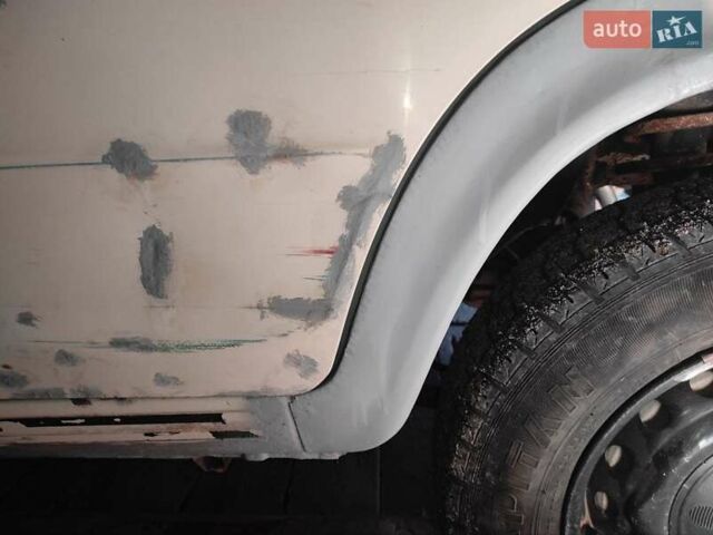 Желтый ВАЗ 2106, объемом двигателя 1.3 л и пробегом 148 тыс. км за 750 $, фото 23 на Automoto.ua