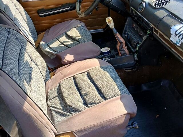 Жовтий ВАЗ 2106, об'ємом двигуна 1.6 л та пробігом 180 тис. км за 550 $, фото 7 на Automoto.ua