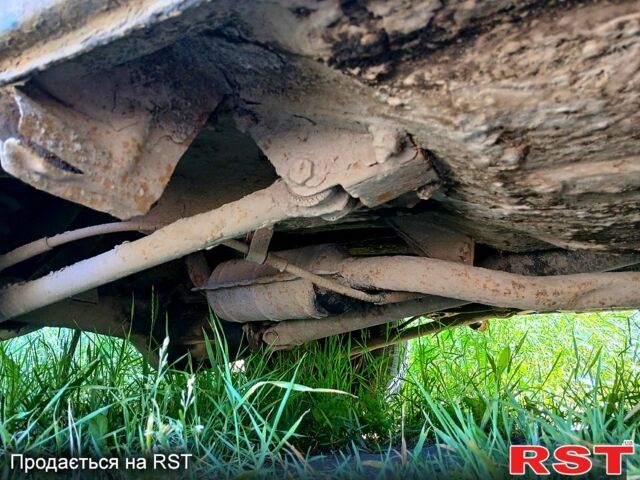 Жовтий ВАЗ 2106, об'ємом двигуна 1.6 л та пробігом 180 тис. км за 550 $, фото 10 на Automoto.ua