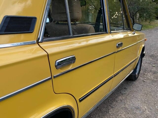 Желтый ВАЗ 2106, объемом двигателя 0 л и пробегом 75 тыс. км за 1650 $, фото 5 на Automoto.ua