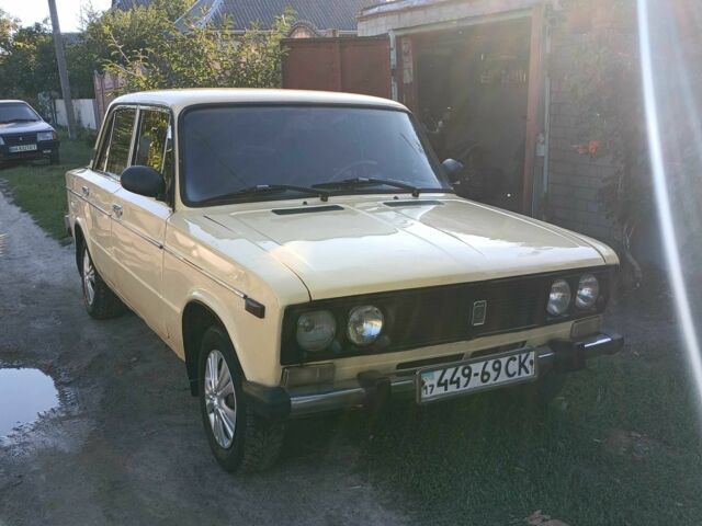 Желтый ВАЗ 2106, объемом двигателя 0 л и пробегом 172 тыс. км за 717 $, фото 1 на Automoto.ua