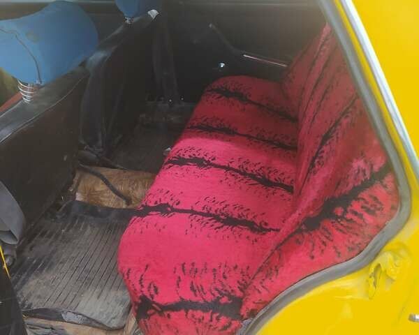 Желтый ВАЗ 2106, объемом двигателя 0 л и пробегом 452 тыс. км за 700 $, фото 7 на Automoto.ua