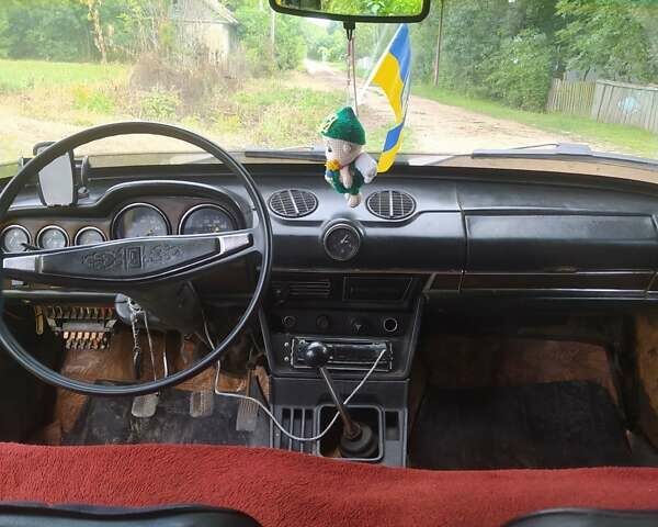 Желтый ВАЗ 2106, объемом двигателя 0 л и пробегом 452 тыс. км за 700 $, фото 1 на Automoto.ua