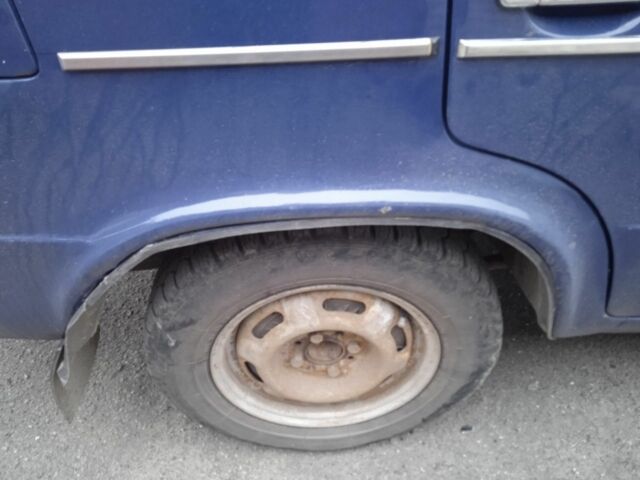 Серый ВАЗ 2106, объемом двигателя 1 л и пробегом 500 тыс. км за 851 $, фото 4 на Automoto.ua