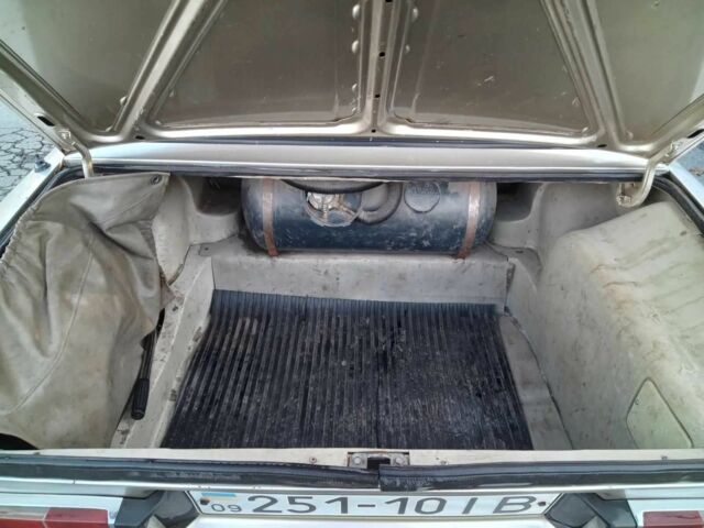 Серый ВАЗ 2106, объемом двигателя 1.5 л и пробегом 3 тыс. км за 550 $, фото 10 на Automoto.ua