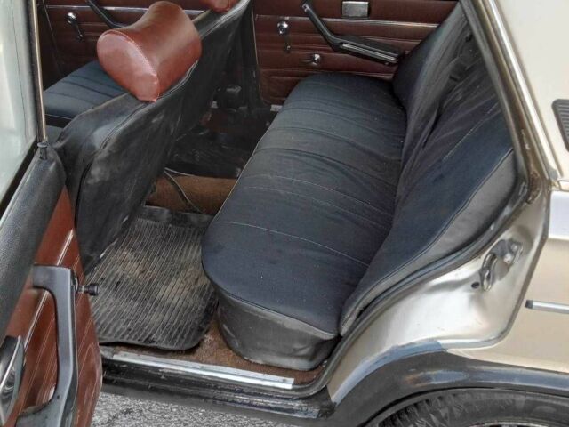 Серый ВАЗ 2106, объемом двигателя 1.5 л и пробегом 3 тыс. км за 550 $, фото 5 на Automoto.ua