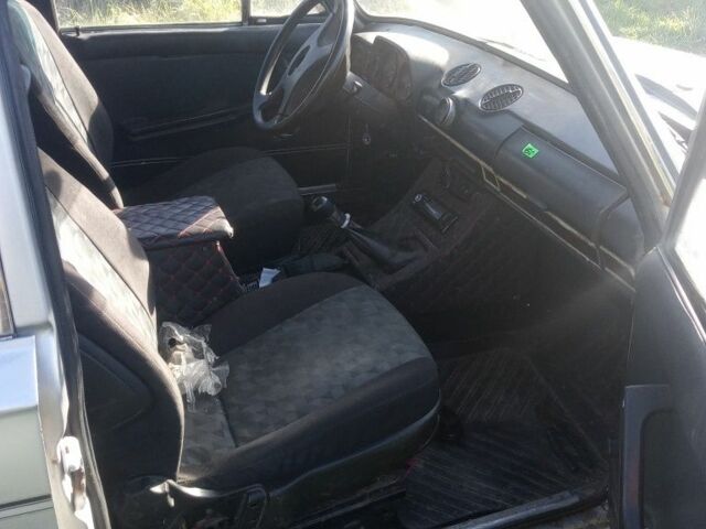 Серый ВАЗ 2106, объемом двигателя 1 л и пробегом 15 тыс. км за 381 $, фото 6 на Automoto.ua