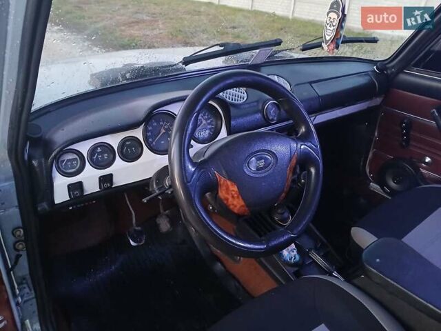 ВАЗ 2106 1984 в Новой Ушице на Automoto.ua Серый ВАЗ 2106, объемом двигателя 1.5 л и пробегом 87 тыс. км за 1650 $, фото 8 на Automoto.ua