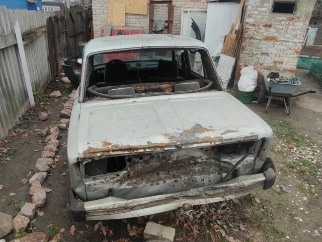 Серый ВАЗ 2106, объемом двигателя 1.5 л и пробегом 300 тыс. км за 200 $, фото 4 на Automoto.ua