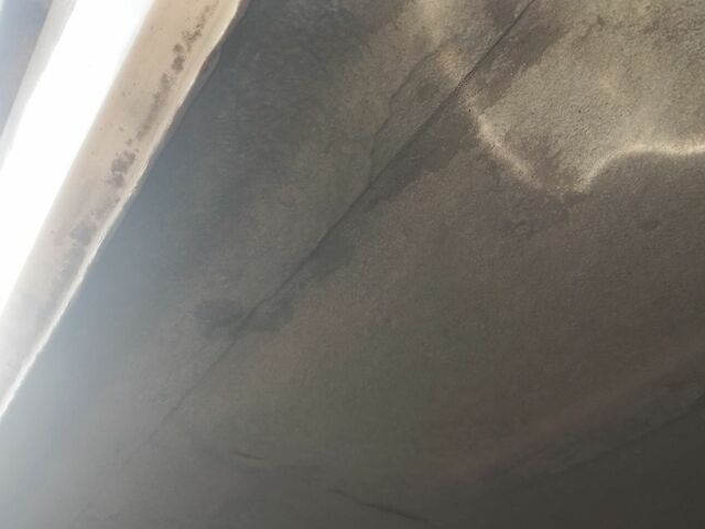 Серый ВАЗ 2106, объемом двигателя 1.3 л и пробегом 120 тыс. км за 800 $, фото 4 на Automoto.ua