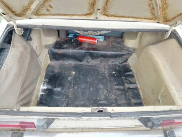 Серый ВАЗ 2106, объемом двигателя 0 л и пробегом 1000 тыс. км за 711 $, фото 6 на Automoto.ua