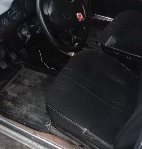 Серый ВАЗ 2106, объемом двигателя 0 л и пробегом 52 тыс. км за 596 $, фото 4 на Automoto.ua