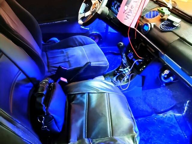 Серый ВАЗ 2106, объемом двигателя 1.3 л и пробегом 89 тыс. км за 1000 $, фото 5 на Automoto.ua