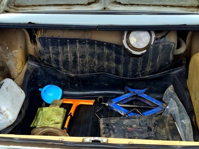 Сірий ВАЗ 2106, об'ємом двигуна 1.3 л та пробігом 300 тис. км за 1100 $, фото 6 на Automoto.ua