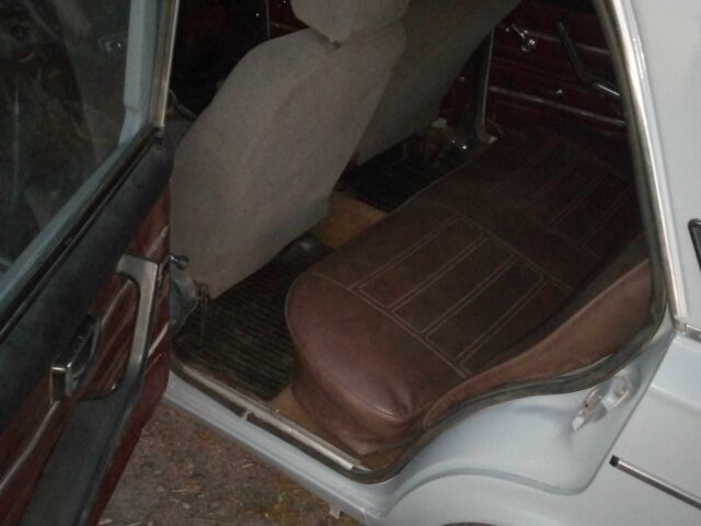 Серый ВАЗ 2106, объемом двигателя 0 л и пробегом 1000 тыс. км за 601 $, фото 5 на Automoto.ua