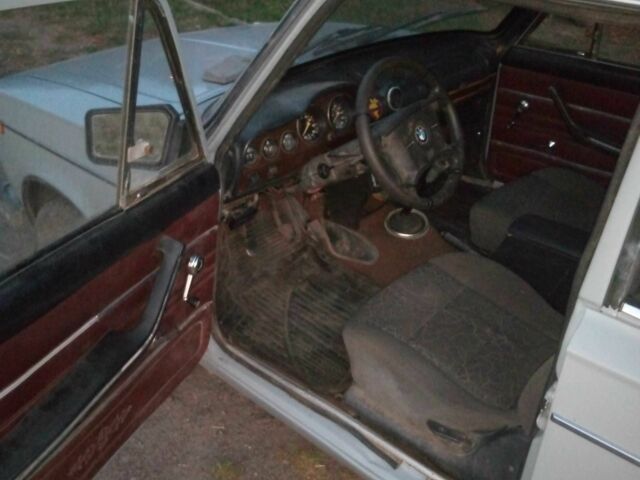 Серый ВАЗ 2106, объемом двигателя 0 л и пробегом 1000 тыс. км за 601 $, фото 4 на Automoto.ua