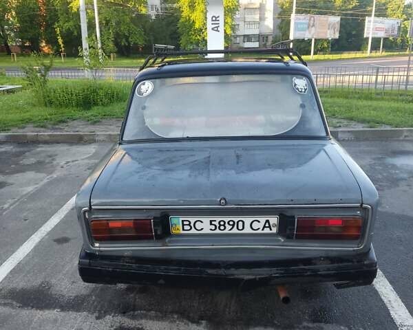 ВАЗ 2106 1991 у Львові на Automoto.ua Сірий ВАЗ 2106, об'ємом двигуна 1.5 л та пробігом 100 тис. км за 500 $, фото 4 на Automoto.ua