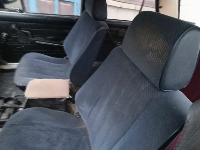 Серый ВАЗ 2106, объемом двигателя 0 л и пробегом 323 тыс. км за 642 $, фото 4 на Automoto.ua