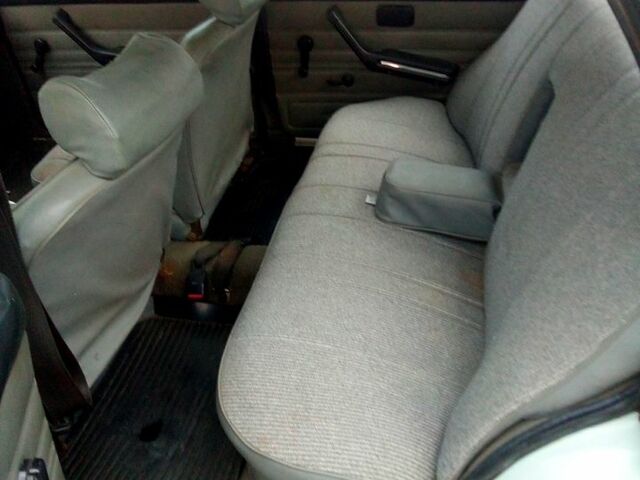 Серый ВАЗ 2106, объемом двигателя 1.3 л и пробегом 100 тыс. км за 1150 $, фото 6 на Automoto.ua