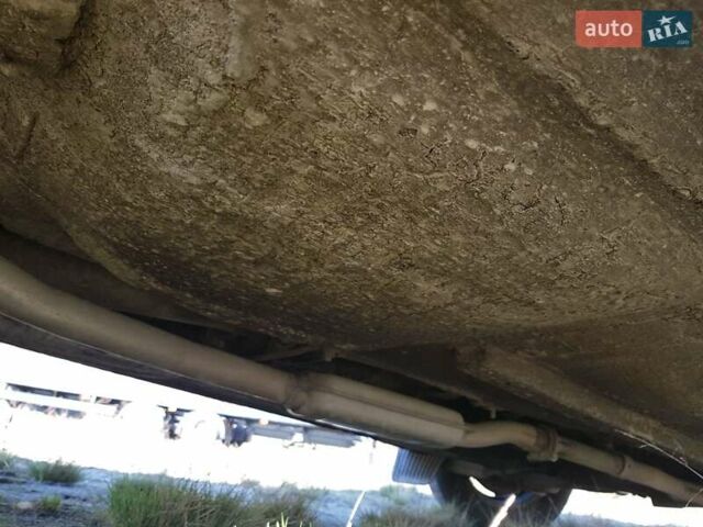 Серый ВАЗ 2106, объемом двигателя 1.5 л и пробегом 116 тыс. км за 1350 $, фото 19 на Automoto.ua