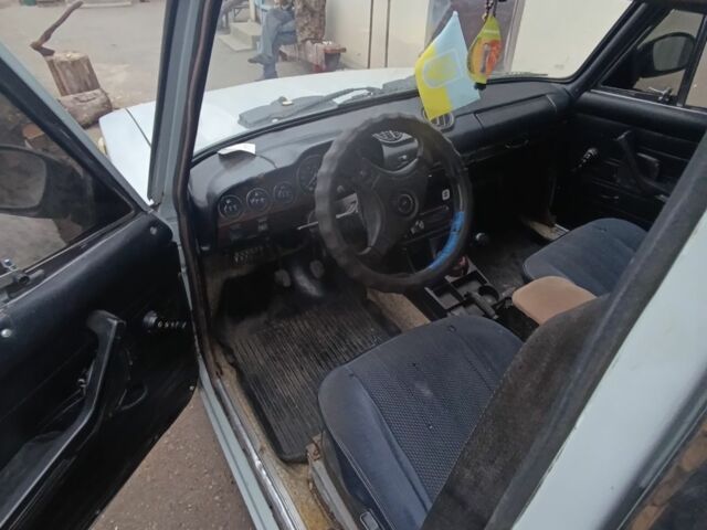 Серый ВАЗ 2106, объемом двигателя 0 л и пробегом 323 тыс. км за 642 $, фото 7 на Automoto.ua