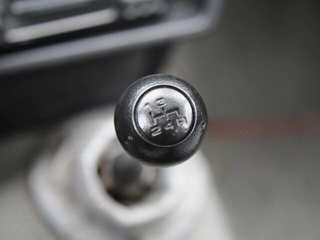 Сірий ВАЗ 2106, об'ємом двигуна 1.3 л та пробігом 76 тис. км за 6500 $, фото 15 на Automoto.ua