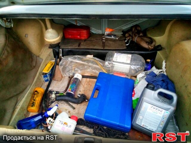 Серый ВАЗ 2106, объемом двигателя 1.3 л и пробегом 100 тыс. км за 1150 $, фото 9 на Automoto.ua