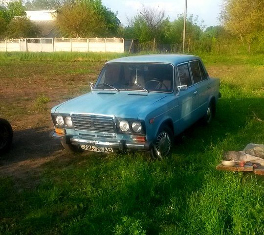 Серый ВАЗ 2106, объемом двигателя 1.5 л и пробегом 0 тыс. км за 800 $, фото 4 на Automoto.ua