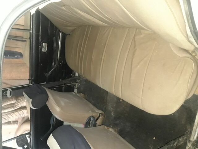 Серый ВАЗ 2106, объемом двигателя 1.5 л и пробегом 60 тыс. км за 600 $, фото 4 на Automoto.ua