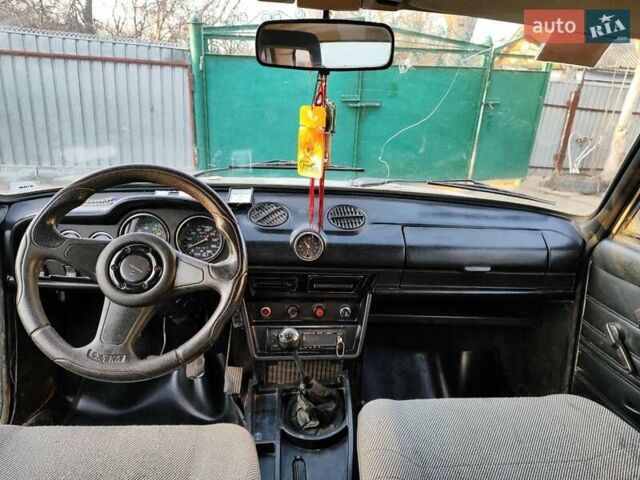 Серый ВАЗ 2106, объемом двигателя 1.45 л и пробегом 238 тыс. км за 650 $, фото 7 на Automoto.ua