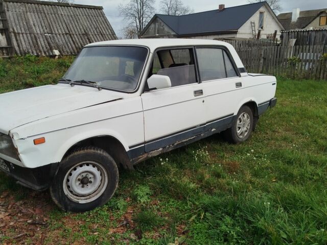 Синий ВАЗ 2106, объемом двигателя 1.3 л и пробегом 300 тыс. км за 850 $, фото 3 на Automoto.ua