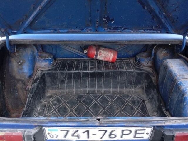 Синий ВАЗ 2106, объемом двигателя 0 л и пробегом 350 тыс. км за 350 $, фото 4 на Automoto.ua