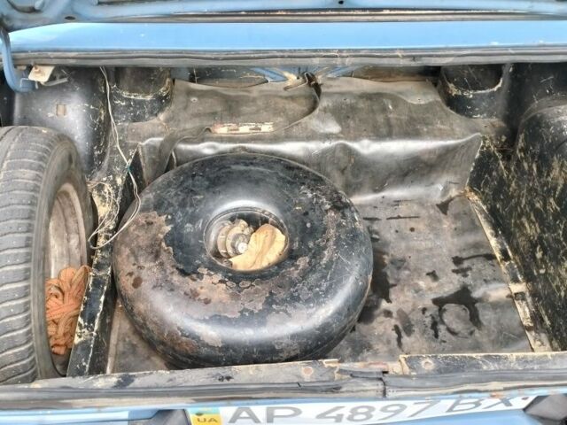 Синий ВАЗ 2106, объемом двигателя 1.5 л и пробегом 100 тыс. км за 596 $, фото 5 на Automoto.ua