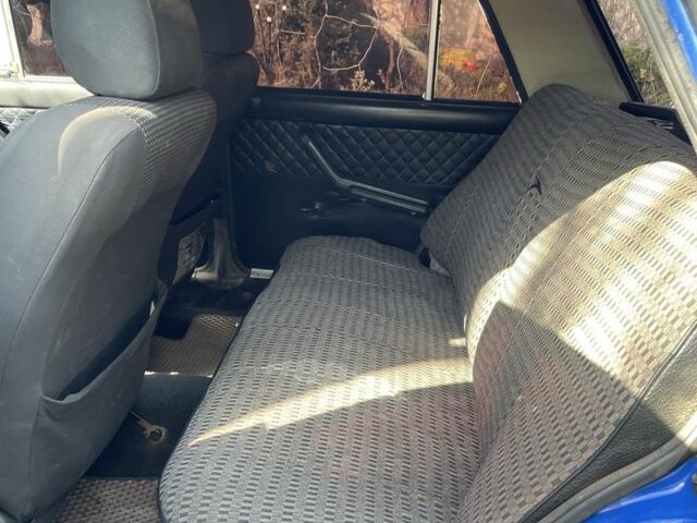 Синий ВАЗ 2106, объемом двигателя 1.6 л и пробегом 3 тыс. км за 954 $, фото 3 на Automoto.ua